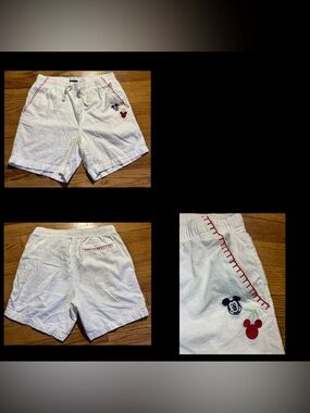 Old Navy x Disney Mickey Mouse Linen Blend Short Size Small preowned